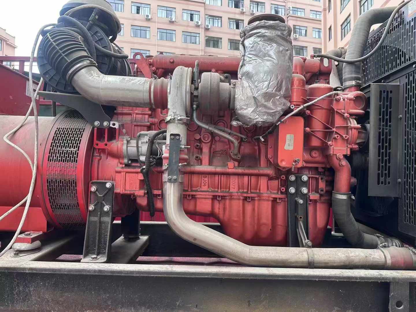 金牛如何选择适合 600kW 柴油发电机组的过载保护器？